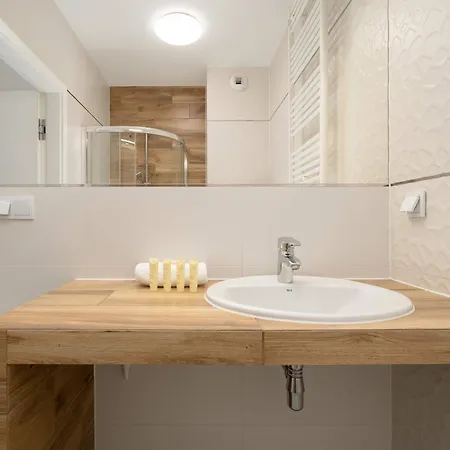 Apartment Jesionowa 37 Elegancki I Parking By Renters