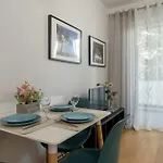 شقة Jesionowa 37 Elegancki I Parking By Renters فروتسواف