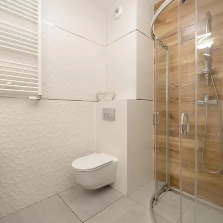 Jesionowa 37 Elegancki I Parking By Renters * Breslavia